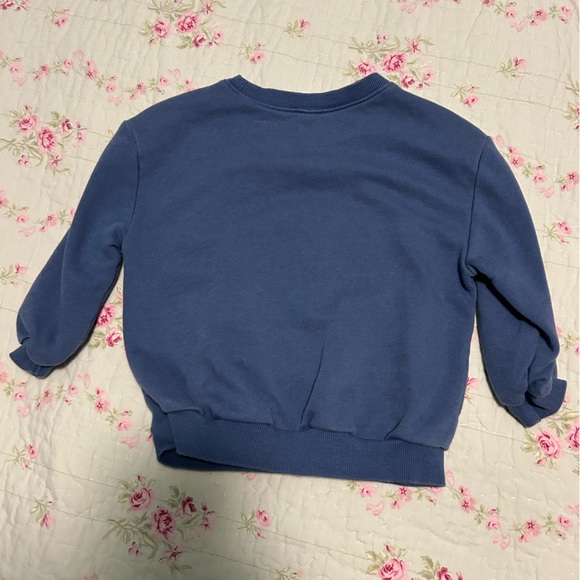 Old navy blue Apple crewneck size 18-24 months - Picture 3 of 3